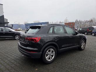 Coche accidentado Audi Q3 110kw TFSi / 67dkm / PANODAK 2019/11