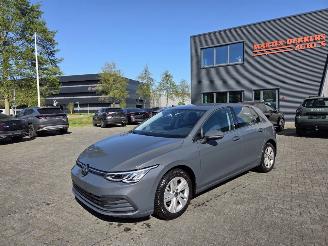 Volkswagen Golf Apple carplay / Stuur&stoelverw / Adaptive cr contr /Dig Cockpit picture 2