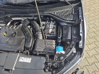 Volkswagen T-Roc 1.5 TSi AUTOM /NAVI / STOELVERW picture 8