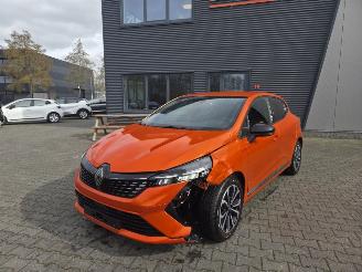 Renault Clio TECHNO picture 4