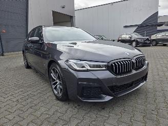 BMW 5-serie 530i 180KW M-SPORT / HEAD UPP / PANO / 50DKM. picture 16