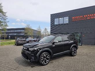 Dacia Bigster 1.8 HYBR-BENZINE  / AUTOMAAT  / 7400 KM picture 3