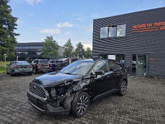 krockskadad bil auto Toyota Corolla Cross 2.0 LTr -112kw / PANO / LEER / JBL AUDIO 2024/11