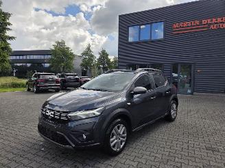 Avarii autoturisme Dacia Sandero 0.9  STEPWAY  BENZINE- GNC / NAVI / CAMERA 2023/4