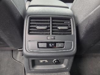 Audi A4 Avant TDi 140KW / AUTOM / S-LINE / PANO / LEER picture 22