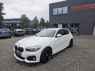 skadebil auto BMW 1-serie 120i -135kw / M-SPORT / AUTOMAAT 2019/1