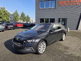 Coche accidentado Skoda Octavia 1.5TSi P-HEV 110kw /  60 DKM 2021/5