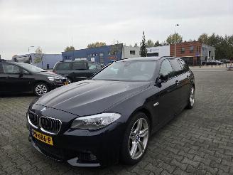Coche accidentado BMW 5-serie 525d M-SPORT / PANO / HEAD UPP 2013/6