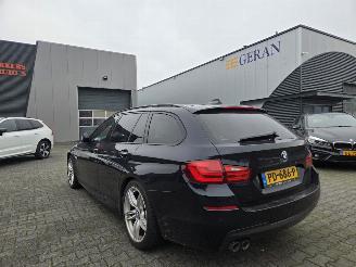 BMW 5-serie 525d M-SPORT / PANO / HEAD UPP picture 7