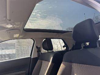 Citroën C4 cactus 1.2 e-VTI Shine/automaat/camera/clima/navi/61350dkm picture 9