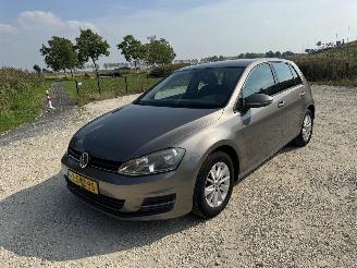 skadebil auto Volkswagen Golf 1.2 TSI comfortline 2013/10
