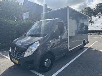 krockskadad bil bedrijf Renault Master T35 2.3 dCI 2.3 L3H2 energy 2019/7