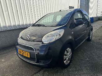 Schadeauto Peugeot 107 1.0-12v Sublime/automaat/airco 2009/9