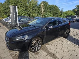 okazja samochody osobowe Volvo V-40 1.6 T4 Summum 2012/10