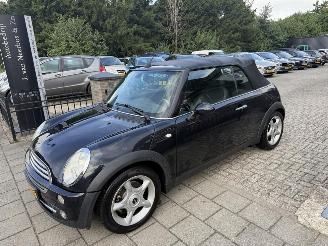 Tweedehands auto Mini Cabrio 1.6 Cooper Chili 2006/3