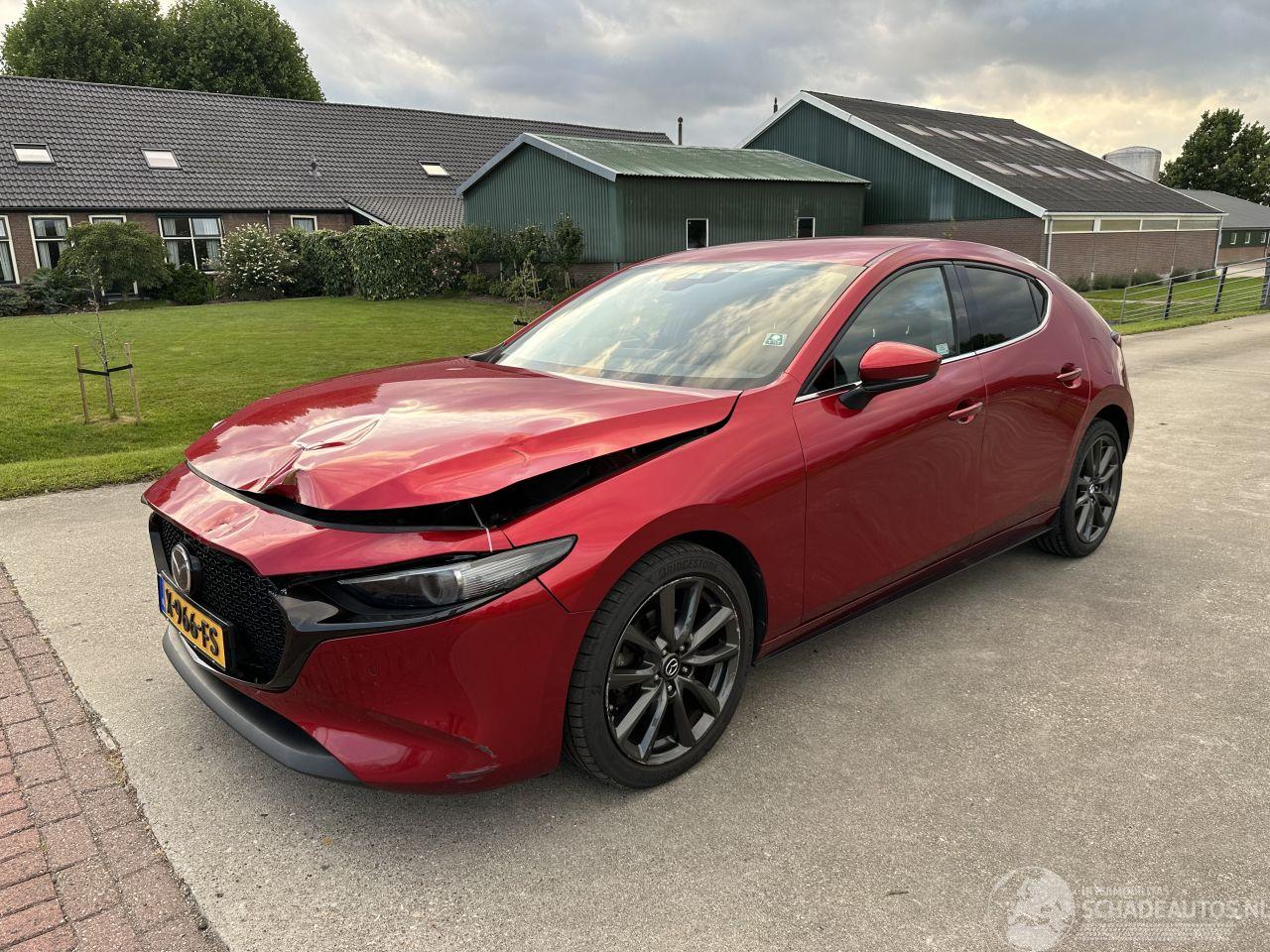 Mazda 3 2.0 SkyActiv-G Luxery | RHD | HUD | CAMERA | ACC