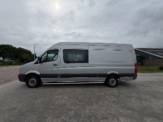 Volkswagen Crafter 35 2.0 TDI L3H2 | CRUISE | TREKHAAK 3.5T | GEISOLEERD VOOR CAMPER | 127.000 KM picture 2
