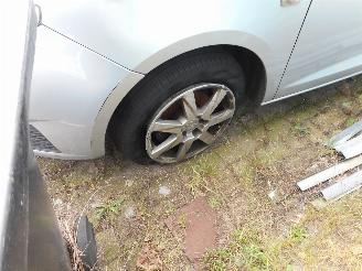 Seat Ibiza 1.2 tdi picture 4