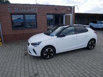 Schadeauto Opel Corsa-E ELEGANCE 2023/3