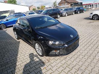Volkswagen Scirocco 2.0 TDI PANORAMADAK picture 2