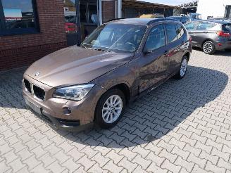 Schadeauto BMW X1 SPORT LINE X-DRIVE BI-XENON 2014/1