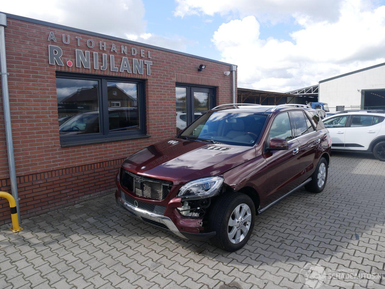 Mercedes ML 250 CDI PANORAMADAK LEER BI-XENON