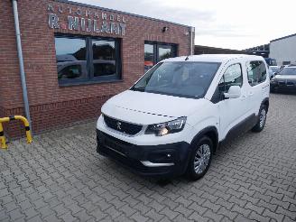 skadebil auto Peugeot Rifter  2020/1