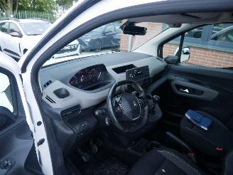 Peugeot Rifter  picture 13