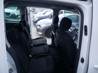 Peugeot Rifter  picture 16