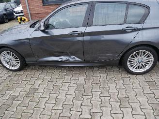 BMW 1-serie 120 d M SPORT LED ALCANTARA picture 5