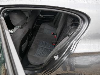 BMW 1-serie 120 d M SPORT LED ALCANTARA picture 9