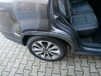 Kia Sorento SPRIT AWD AUTOMAAT 7-PERSOONS PANORAMADAK XENON picture 10