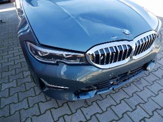 BMW 3-serie 320 D LUXURY LINE LEDER LED HUD picture 8