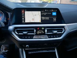 BMW 3-serie 320 D LUXURY LINE LEDER LED HUD picture 14