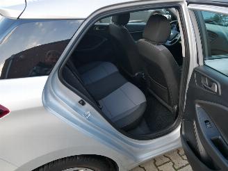 Hyundai I-20  picture 19