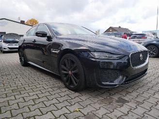 Jaguar XF R DYNAMIC MOTORSCHADE picture 3