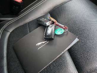 Jaguar XF R DYNAMIC MOTORSCHADE picture 11