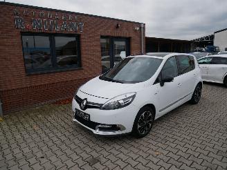 damaged passenger cars Renault Scenic BOSE EDITION 2014/5