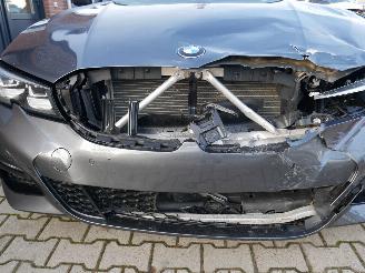 BMW 3-serie 320 i M-SPORT HEAD UP ALCANTARA LED picture 6