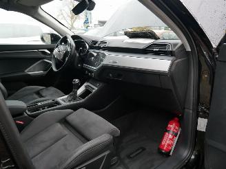 Audi Q3 S LINE picture 15