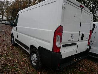 Peugeot Boxer L1H1 MOTORSCHADE picture 2