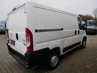 Peugeot Boxer L1H1 MOTORSCHADE.LOOPT WEL MAAR ONREGELMATIG picture 3