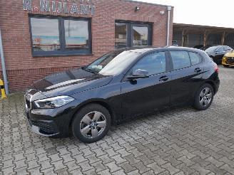 uszkodzony samochody osobowe BMW 1-serie 116 d ADVANTAGE LED VIRTUAL COCKPIT. 2023/3