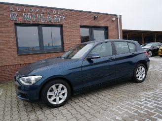 skadebil auto BMW 1-serie 118i XENON AUTOMATISCHE AIRCO 2012/8