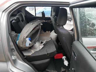 Suzuki Ignis  picture 8