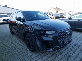 Audi Q3 SPORTBACK 35 TFSI S-LINE picture 2