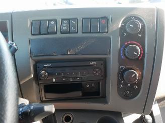 Renault Midlum D18 300 LAADKLEP EURO 5 picture 12