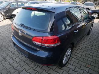 Volkswagen Golf  picture 3