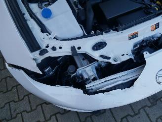 Mazda MX-5 SKYACTIVE picture 7