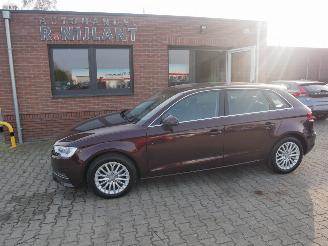 krockskadad bil auto Audi A3 SPORTBACK AMBIENTE S-TRONIC XENON LEER 2014/5